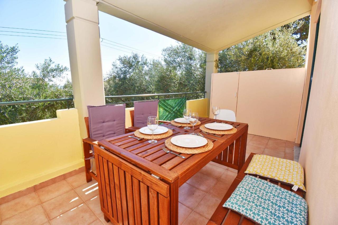 Pebbles And Sea At Barbati With Shared Pool Apartment Ngoại thất bức ảnh