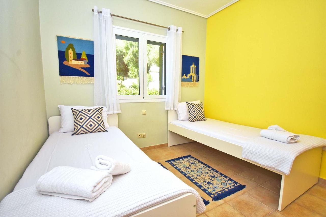Pebbles And Sea At Barbati With Shared Pool Apartment Ngoại thất bức ảnh