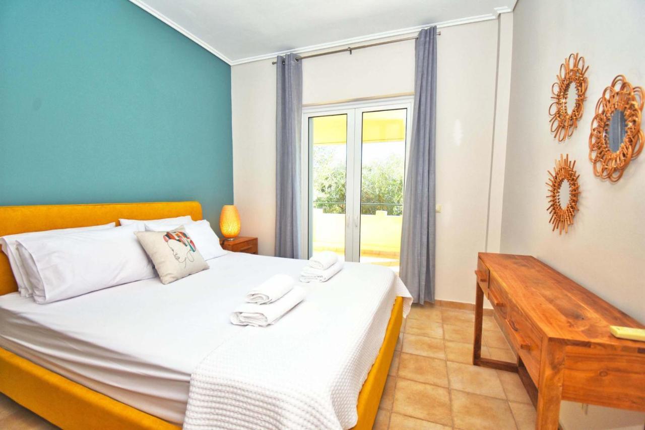 Pebbles And Sea At Barbati With Shared Pool Apartment Ngoại thất bức ảnh