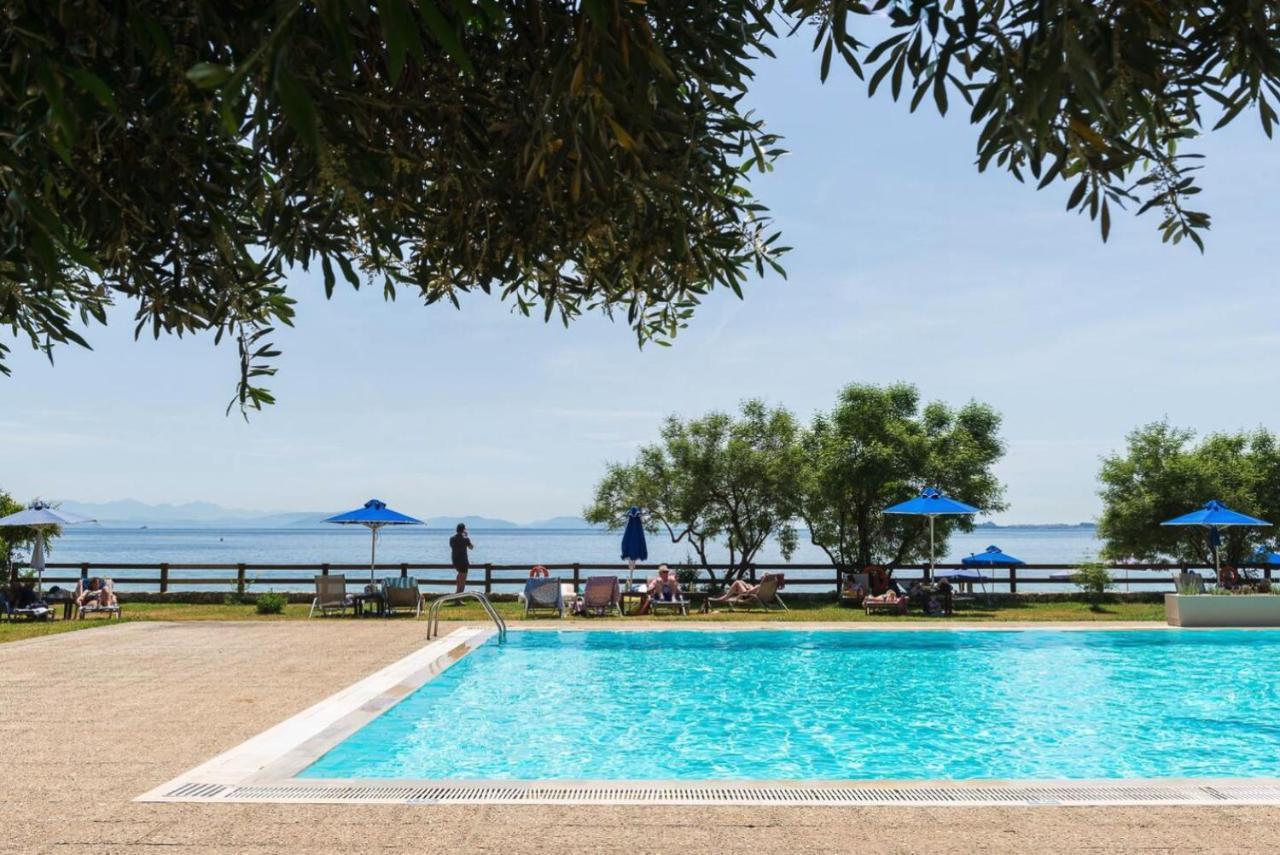 Pebbles And Sea At Barbati With Shared Pool Apartment Ngoại thất bức ảnh
